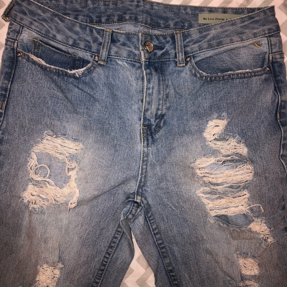 Women’s Renuar distressed denim jeans
